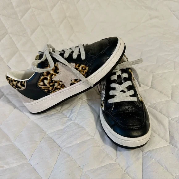 Girls Vintage Havana Black and Leopard Kids Sneakers - Picture 5 of 16